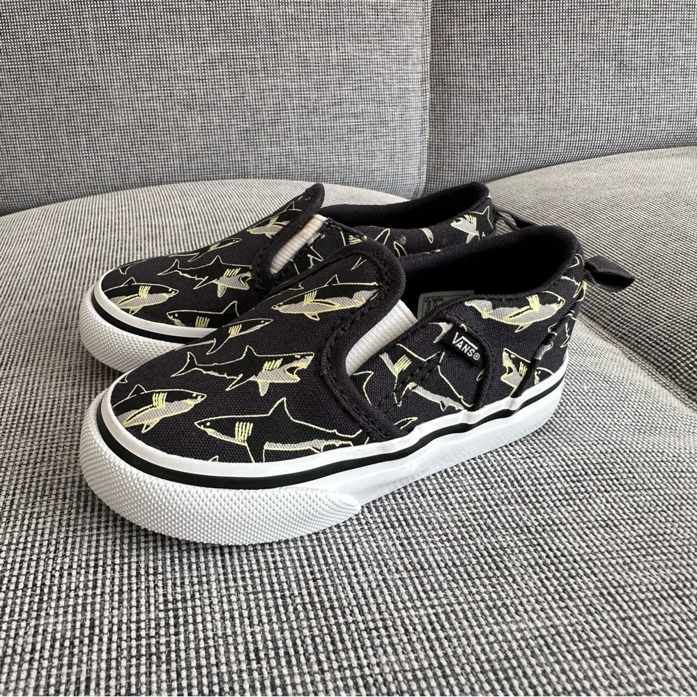 Vans Kids Black Slip-On Sneakers with Yellow Shark Print